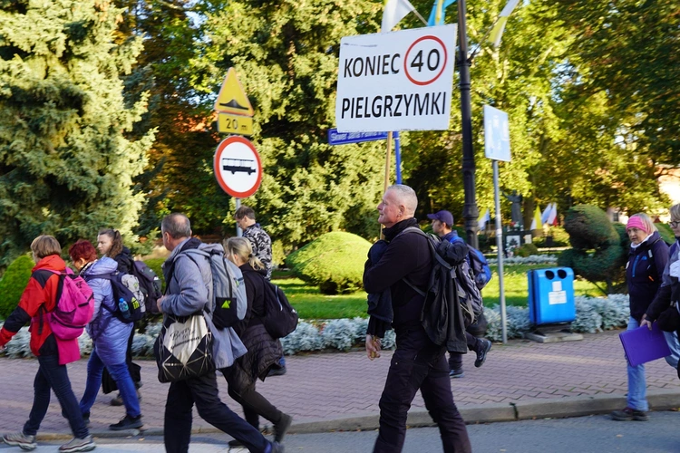 Piesza Pielgrzymka do Trzebnicy - cz. 3