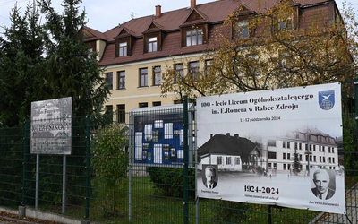 Rabka. 100 lat liceum Romera, którego absolwentką była Maria Kaczyńska