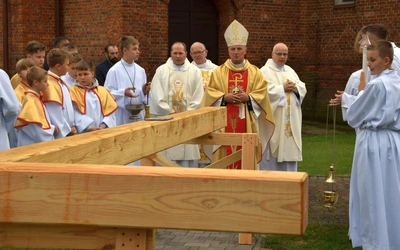 Modlitwa przy krzyżu