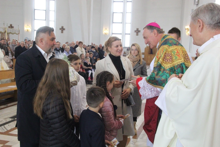 Dębica. Msza św. na rozpoczęcie Marszu dla Życia i Rodziny