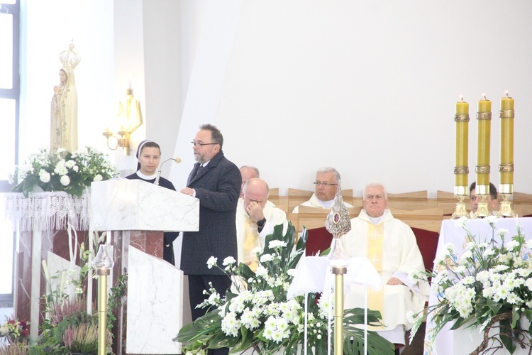 Dębica. Msza św. na rozpoczęcie Marszu dla Życia i Rodziny