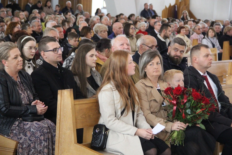 Dębica. Msza św. na rozpoczęcie Marszu dla Życia i Rodziny