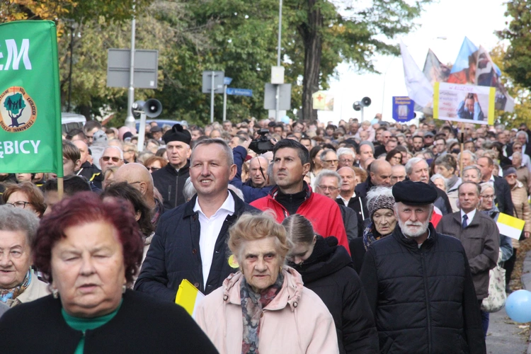 Dębica. Diecezjalny Marsz dla Życia i Rodziny 2024