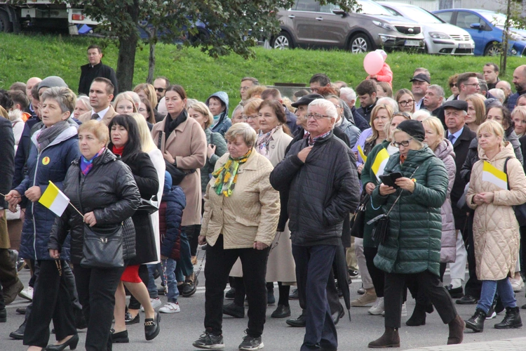 Dębica. Diecezjalny Marsz dla Życia i Rodziny 2024