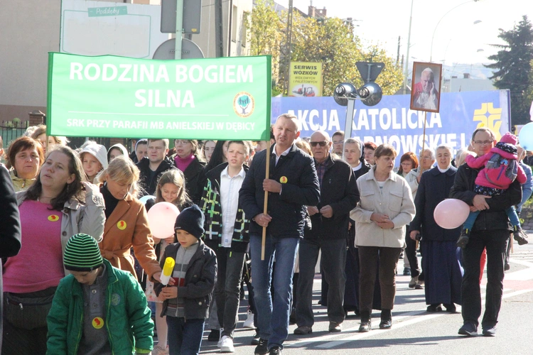 Dębica. Diecezjalny Marsz dla Życia i Rodziny 2024
