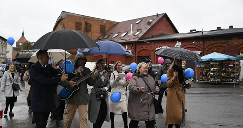 Pomnik i grobowiec dzieci utraconych w Darłowie