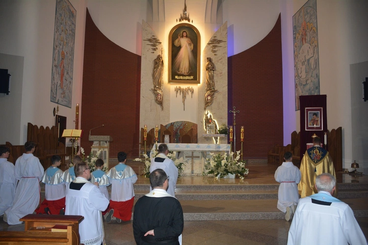 Świniarsko. Wprowadzenie relikwii bł. Jerzego Popiełuszki