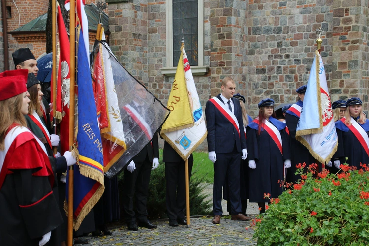 Płock. Diecezjalna inauguracja roku akademickiego