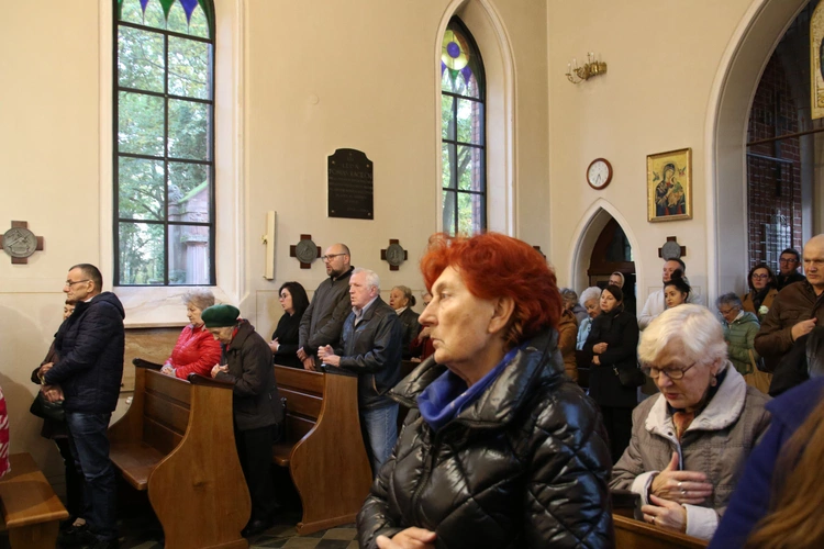 Płock. Pogrzeb dzieci nienarodzonych