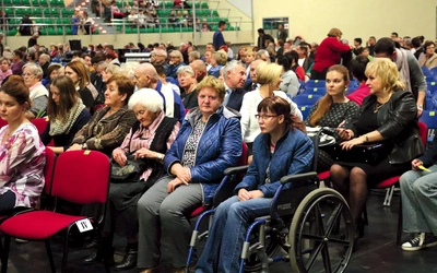 Uroczystość tradycyjnie odbywa się w Elblągu w hali przy al. Grunwaldzkiej.