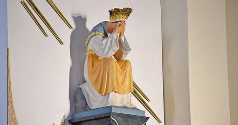 Dębowa figura z sanktuarium jest najstarsza w Polsce.