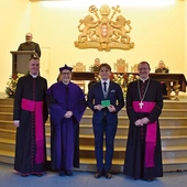 W czasie akademii w auli św. Jana Pawła II nastąpiło ślubowanie alumna I roku, który otrzymał indeks Wydziału Teologicznego UKSW w Warszawie.