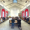Po Mszy św. odbyła się adoracja Jezusa eucharystycznego.