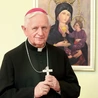 Abp senior Damian Zimoń metropolitą katowickim był do 2011 roku.
