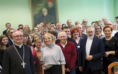 	76 kandydatów na katechistów, lektorów i akolitów rozpoczęło wspólną formację.