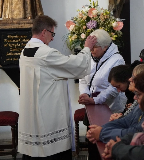 Pielgrzymka chorych do grobu św. Jadwigi Śl.