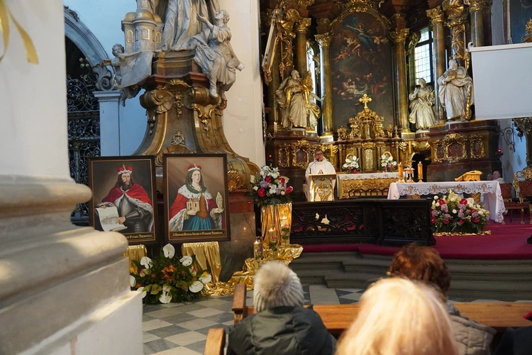 Pielgrzymka chorych do grobu św. Jadwigi Śl.