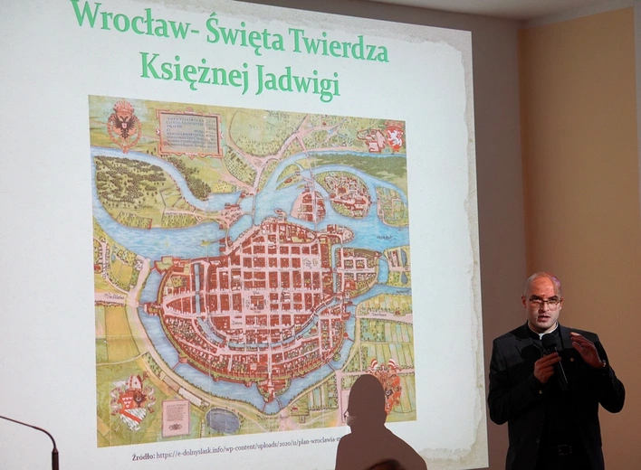 Zamek Piastów na Ostrowie Tumskim i duchowa twierdza św. Jadwigi