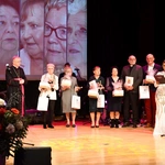 Bp Tadeusz Lityński wręczył stauetki "Lubuski Samarytanin"