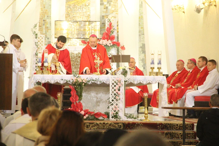 Tarnów. VII Kongres Nowej Ewangelizacji - cz. I