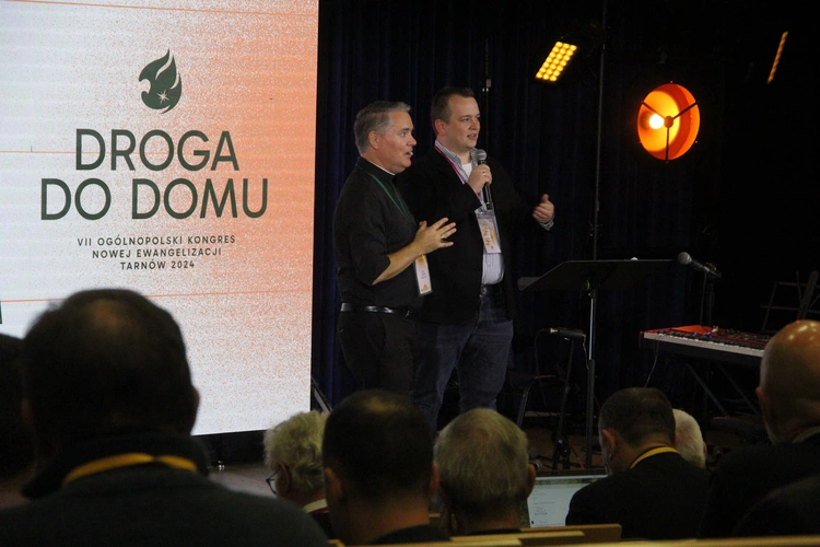 Tarnów. VII Kongres Nowej Ewangelizacji - cz. I