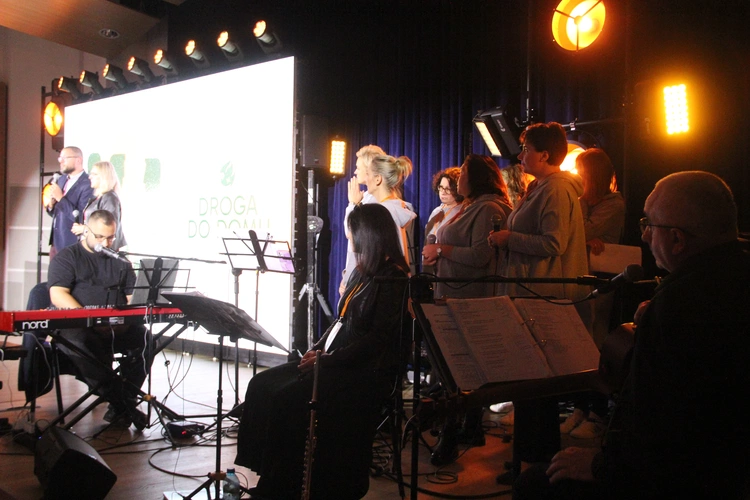 Tarnów. VII Kongres Nowej Ewangelizacji - cz. II