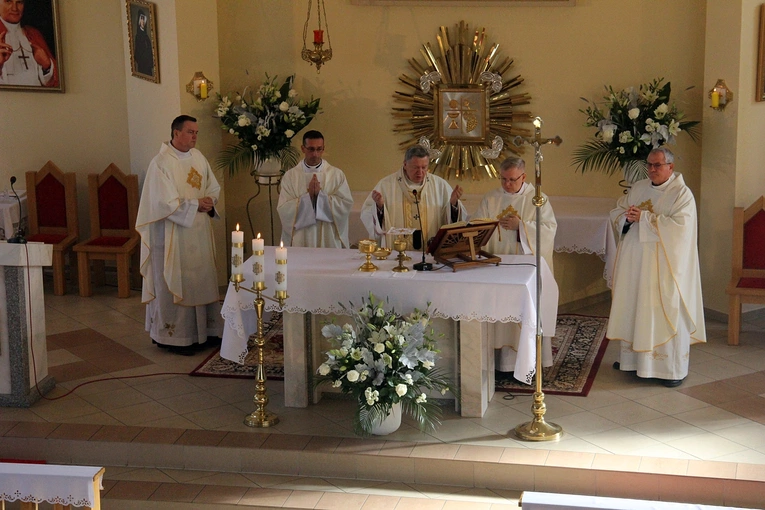 Poświęcenie kościoła pw. Najświętszego Serca Pana Jezusa w Lipkach