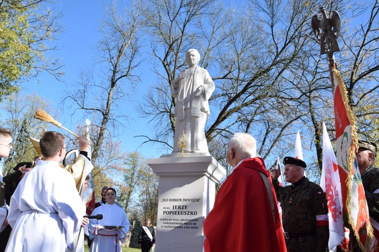 Poświęcenie pomnika ks. J. Popiełuszki 