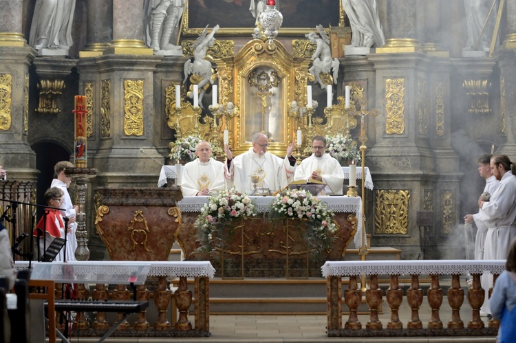 Poświęcenie Domu Towarzyszenia Duchowego "Nazaret" w Jemielnicy