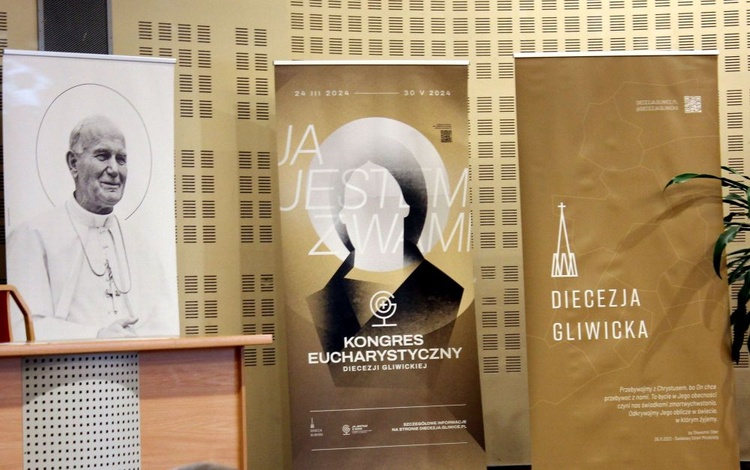 Konferencja „Święci Eucharystią” 