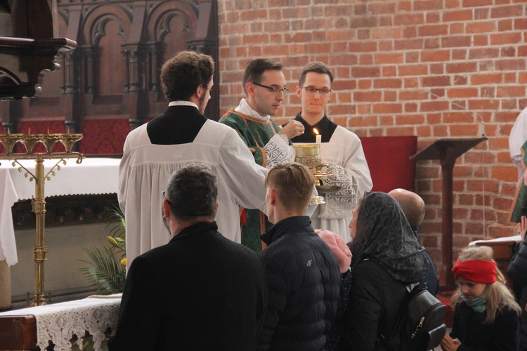 Jubileusz 25-lecia Duszpasterstwa Wiernych Tradycji Łacińskiej z udziałem abp. Kupnego