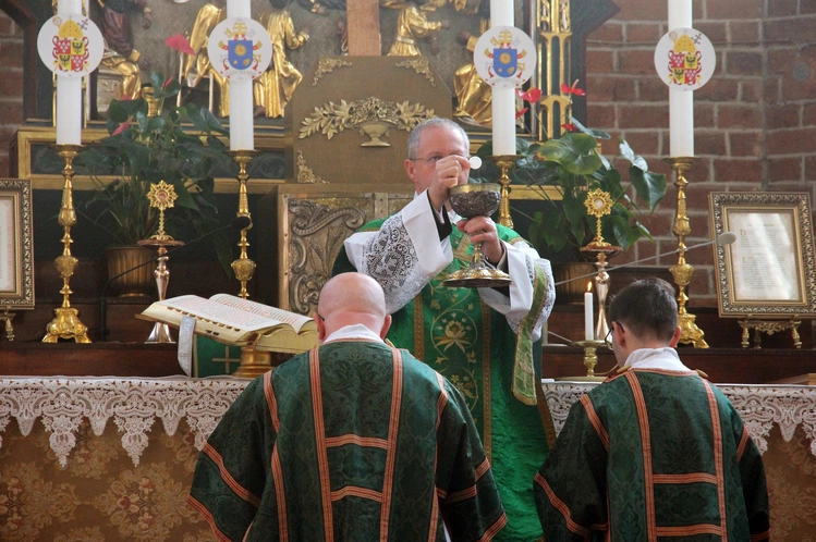 Jubileusz 25-lecia Duszpasterstwa Wiernych Tradycji Łacińskiej z udziałem abp. Kupnego