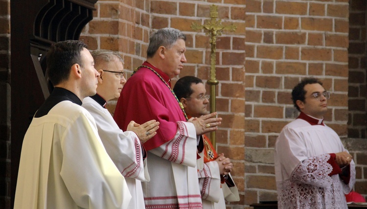 Jubileusz 25-lecia Duszpasterstwa Wiernych Tradycji Łacińskiej z udziałem abp. Kupnego