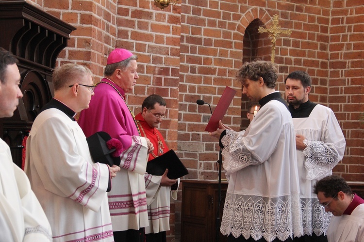 Jubileusz 25-lecia Duszpasterstwa Wiernych Tradycji Łacińskiej z udziałem abp. Kupnego