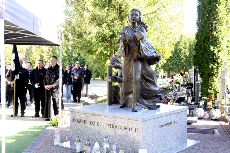 Dębica. Pochowek dziecka utraconego 2024