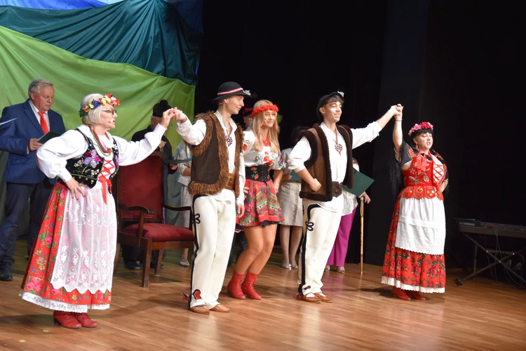 Przasnysz. 15-lecie Teatru Trzech Pokoleń