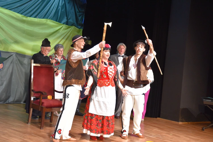 Przasnysz. 15-lecie Teatru Trzech Pokoleń