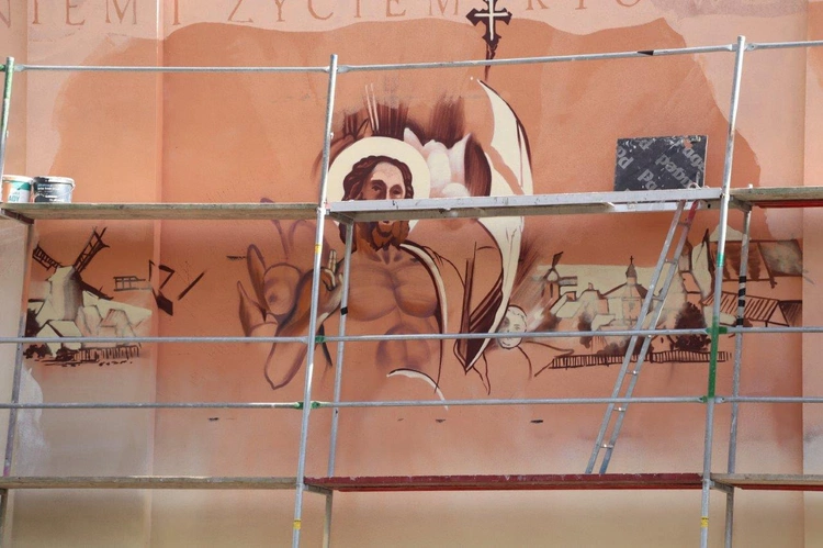 Mural z Chrystusem Zmartwychwstałym