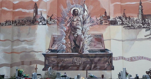 Mural z Chrystusem Zmartwychwstałym