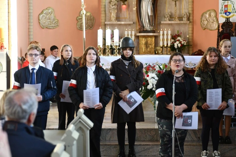 Finał konkursu o św. Janie Pawle II w Trzebiczu