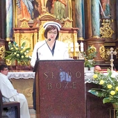 Eucharystia w sanktuarium Matki Bożej Nieustającej Pomocy. 