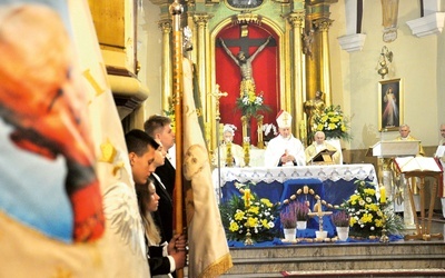 Eucharystii przewodniczył bp Marek Solarczyk.