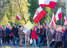 	Uczestnicy domagali się również wolności dla ks. Michała Olszewskiego.