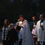 Procesja różańcowa w Wietrzychowicach