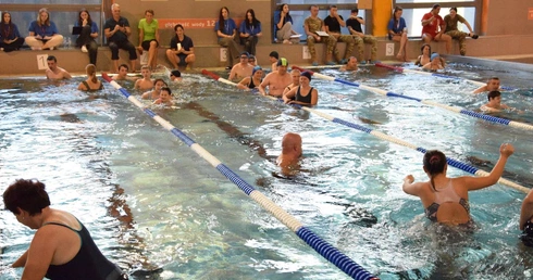 Pływali i biegali dla św. Jana Pawła II