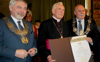Ks. Jerzy Bryła Honorowym Obywatelem Miasta Krakowa 2014