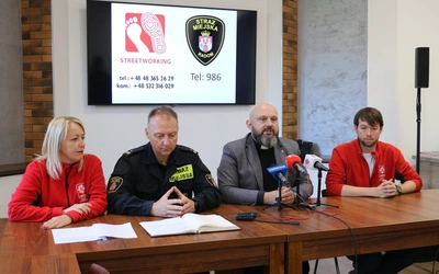 Diecezjalna Caritas i Straż Miejska pomagają bezdomnym