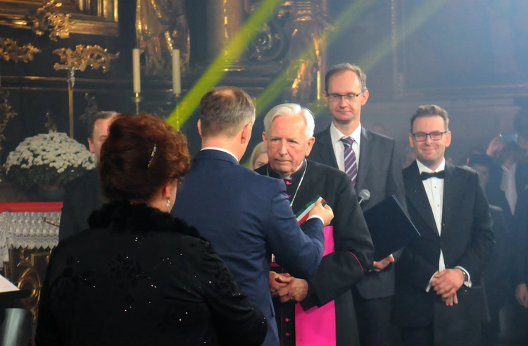 Złoty Medal Gloria Artis dla ks. Jerzego Bryły 2017