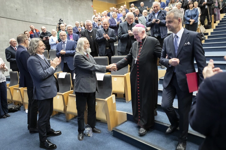 90. urodziny abp. seniora Damiana Zimonia na WTL UŚ