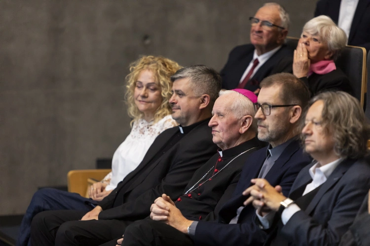 90. urodziny abp. seniora Damiana Zimonia na WTL UŚ